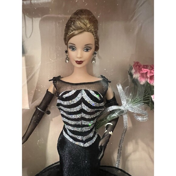 1999 40th Anniversary Barbie Doll - Collector Edition Mattel #21384 NRFB